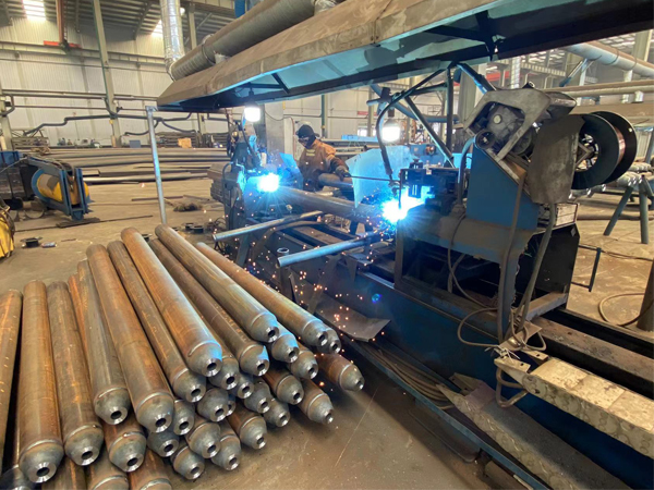 东方螺栓球网架加工厂家